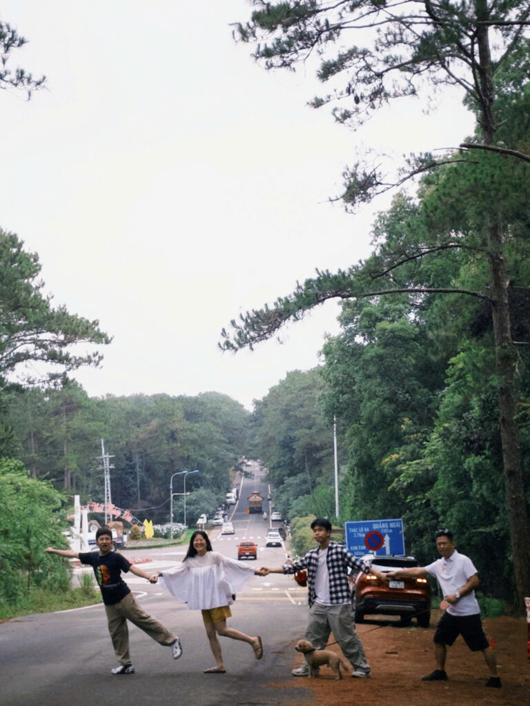 Những khoảnh khắc tự do khám phá theo cách riêng của gia đình